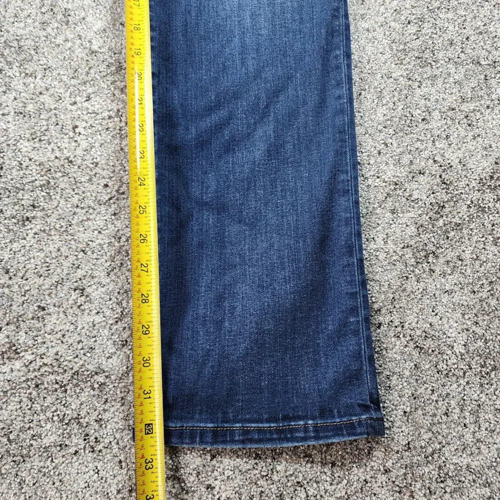 Joe's Jeans Brixton Straight Narrow Mens 36 Medium Wash Stretch EUC Retails $228